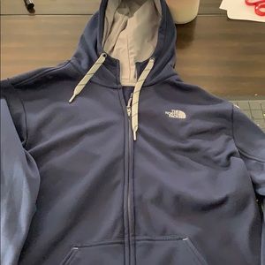 Size Large Men’s The North Face Zip-Up Hoodie